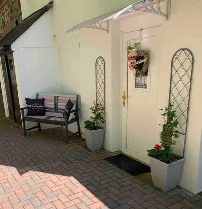 Chandlers Apartment Ascog Ngoại thất bức ảnh